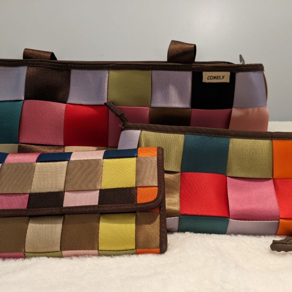 Seatbelt Bag/Wallet/Clutch Set -- Like Harveys -- Multicolor